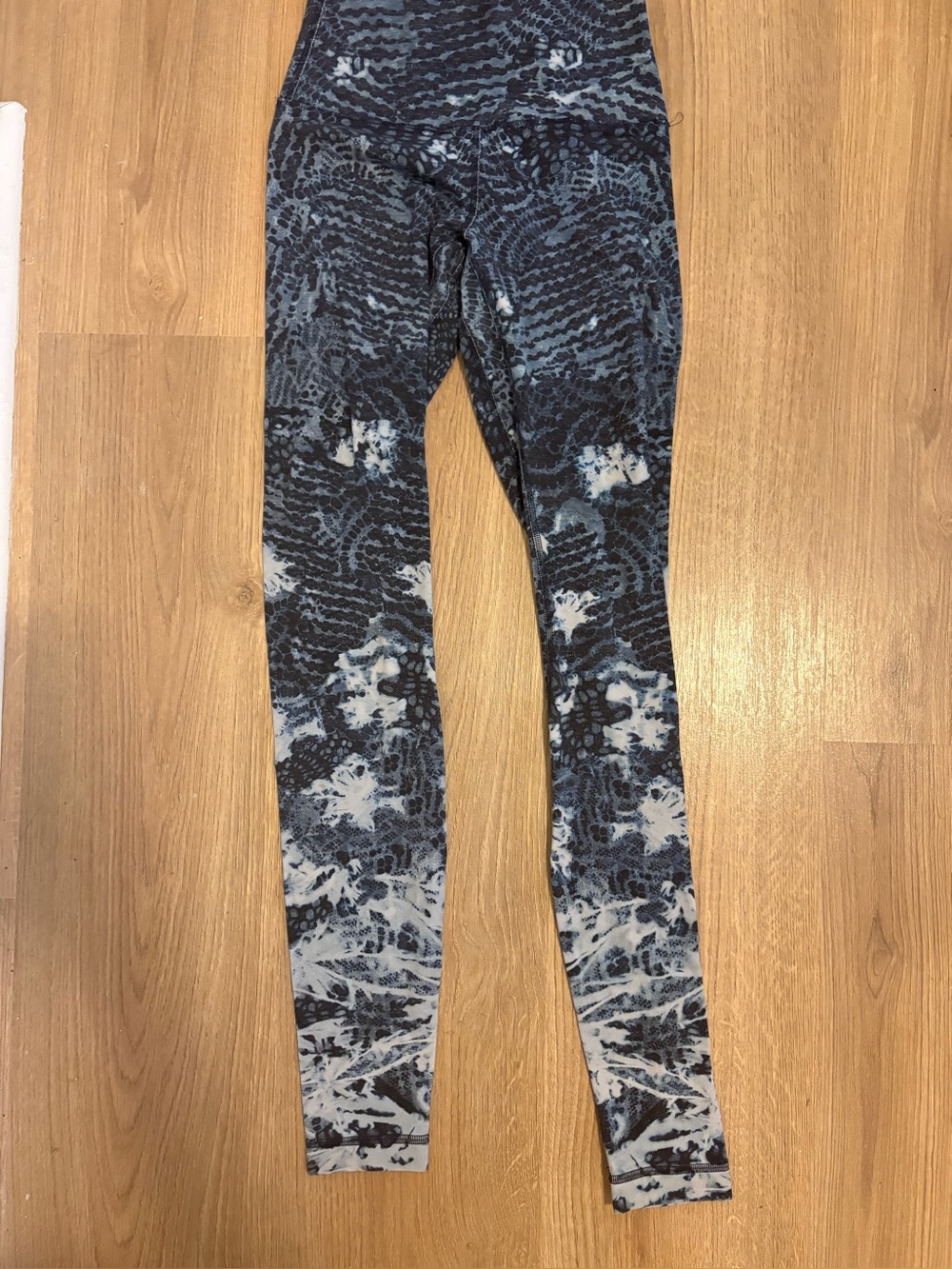 Women’s High-Waist Align Leggings 28”